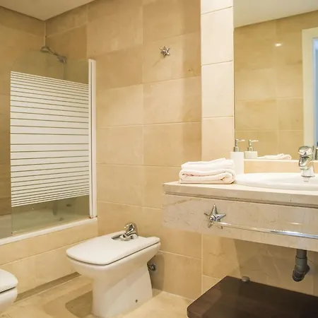 Dama De Noche Golf & Shopping Apartment